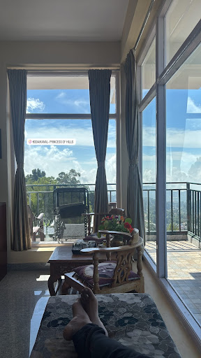 Green Hill Slopes Cloudwalks® Resort
